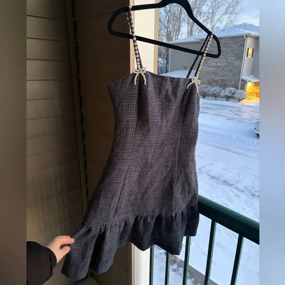 🆕 AQUA Tweed Drop Waist Mini Dress Exclusive Pearl Strap Bow Detail Size S Party - Picture 7 of 16